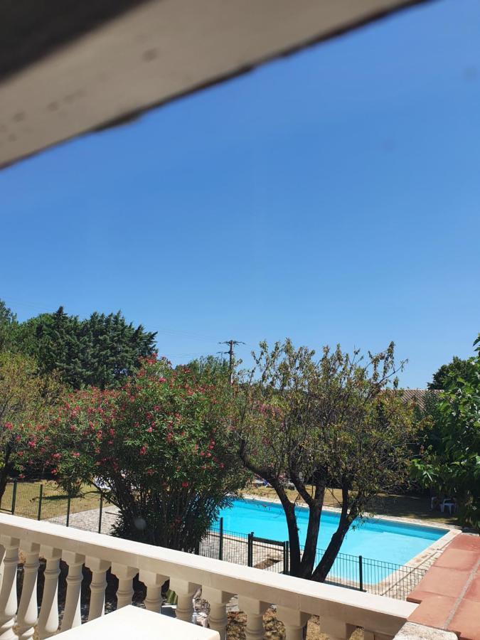 Valros Auberge De La Tour -Appartements- מראה חיצוני תמונה