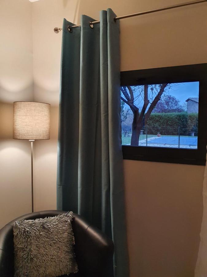 Valros Auberge De La Tour -Appartements- מראה חיצוני תמונה
